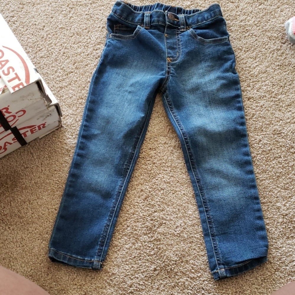 Bundle of jeans